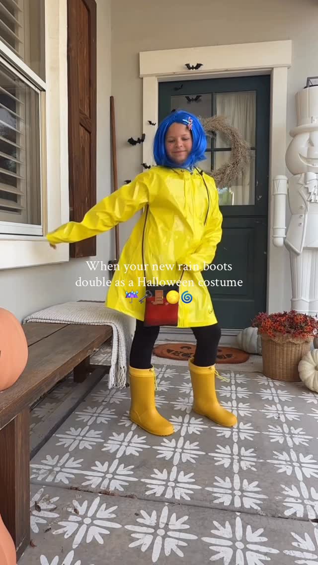 Instagram post by @lollyjaneblog for Dream Pairs Shoes. Caption reads: Rain boots that double as a Halloween costume AND....