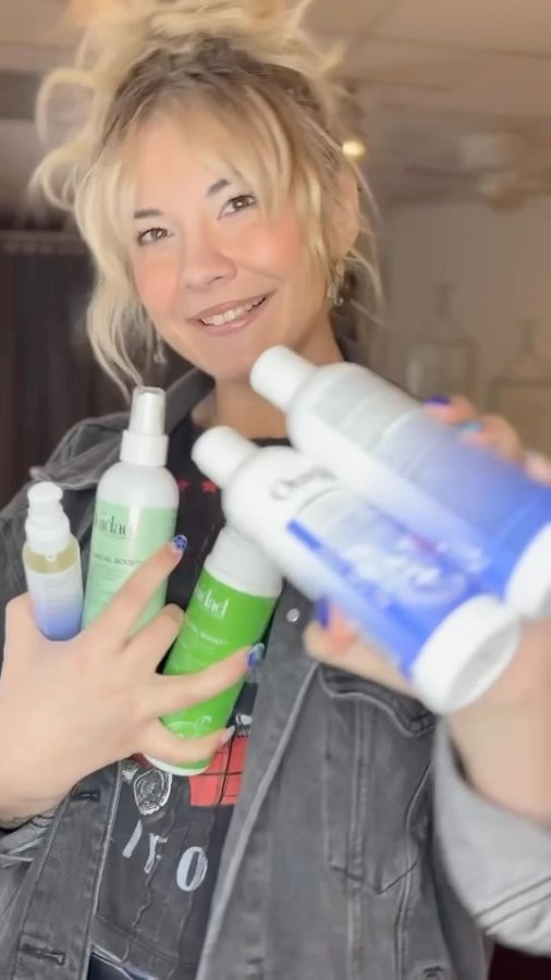 Instagram post by @curls.by.chloe for Ouidad. Caption reads: #SpringIntoYourCurls #sponsored #OuidadPartner....