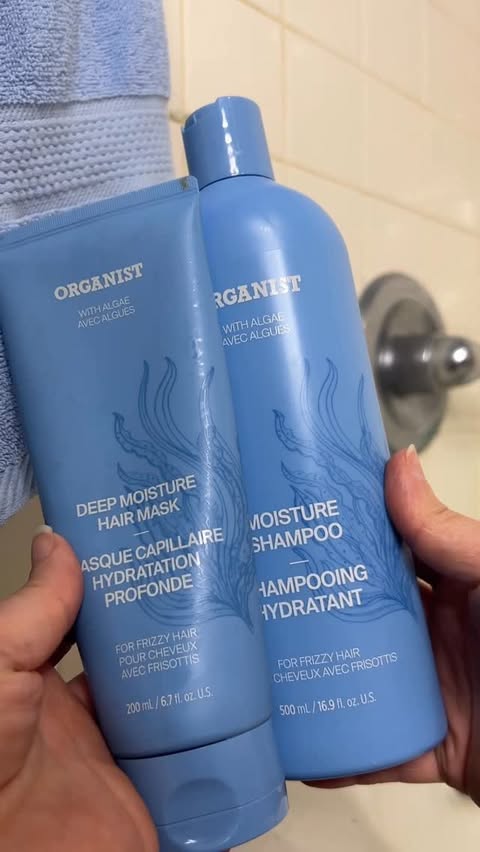 Instagram post by @nour.aljabri for Avon. Caption reads: gifted by AVON Hydration straight from the ocean....