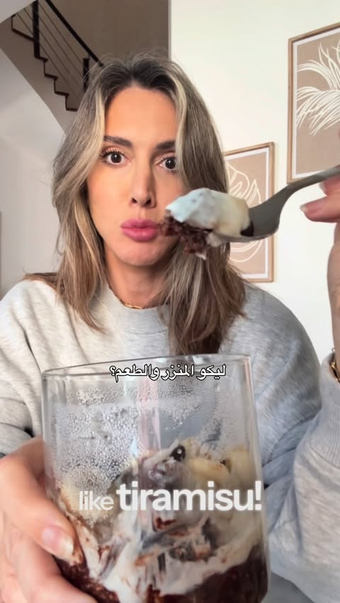 Instagram post by @fitastic_mama for Women's Best. Caption reads: البروتين باودر من @womensbest.me كود الخصم....