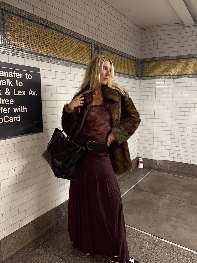 Instagram post by an influencer for Mango. Caption reads: Uptown girl in a @mango world #MangoWoman....