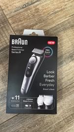 Instagram post by @iamgirobert for Braun Spain. Caption reads: Encantado con mi nueva @braun_spain 
.
.
Gracias a....