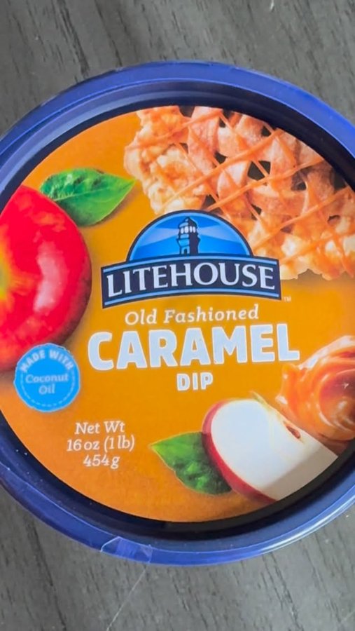 Instagram post by @stefannniee for Litehouse Foods. Caption reads: Fall is my fave season! It’s the time for coziness....