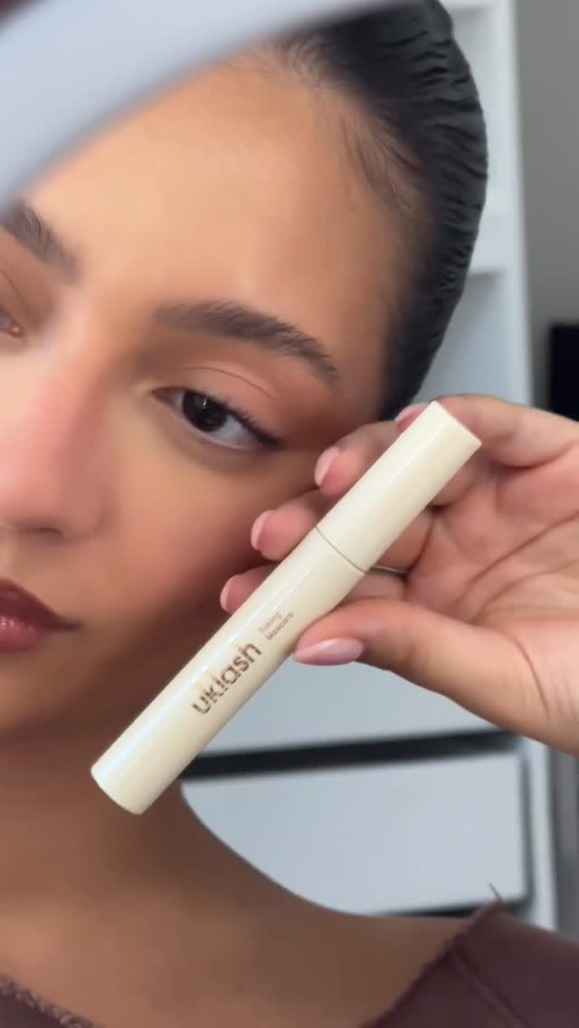 Instagram post by @sloan.byrd for UKLASH. Caption reads: I heard brown mascara is in so had to try @UKLASH....