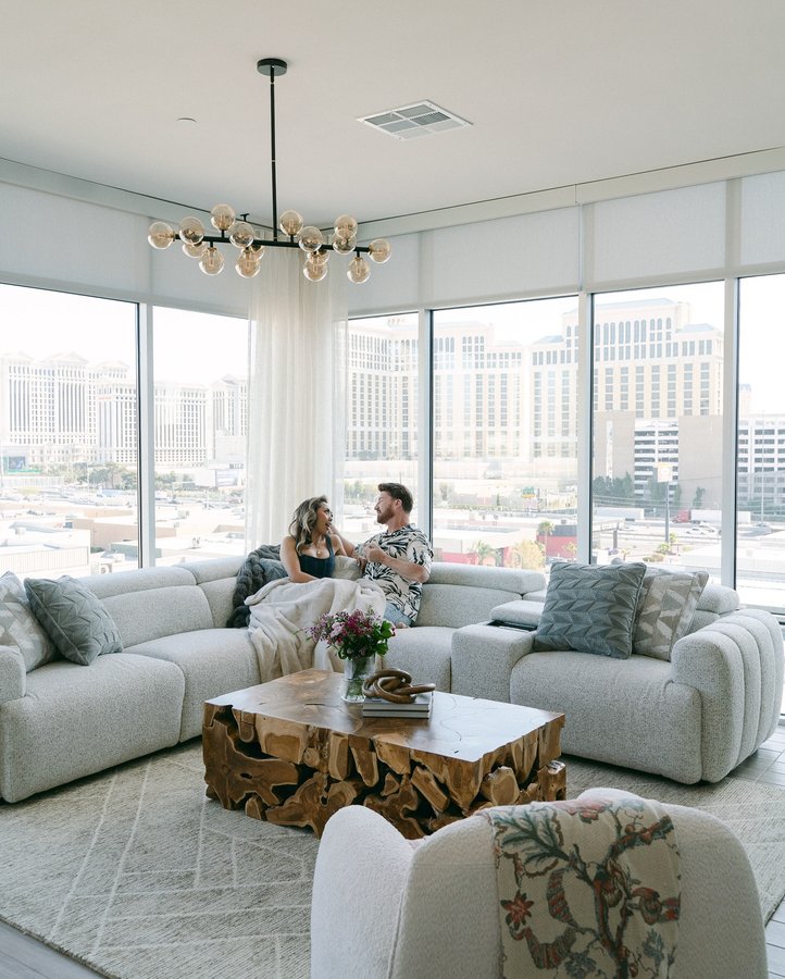 Instagram post by @sincerelyreneze for RC Willey. Caption reads: Not gonna lie—I went into this project thinking....