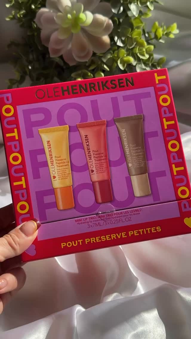 Instagram post by @labeautygirly07 for OLEHENRIKSEN. Caption reads: The New Pout Preserve Petites Holiday Kit from....