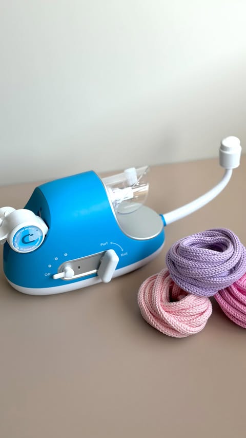 Instagram post by @knitted_letters for Caydo. Caption reads: [...] discount code and direct link comment CAYDO....