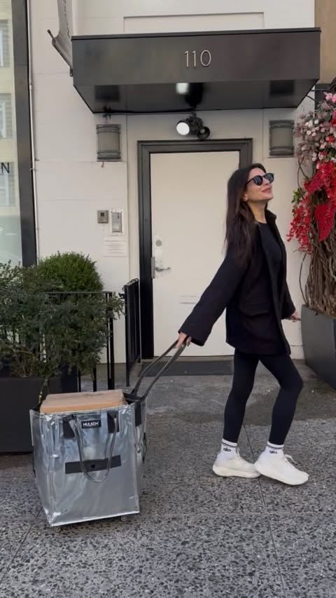 Instagram post by @cerenk__ for Hulken. Caption reads: My schedule? Fully booked. My @hulkenbag? Also....