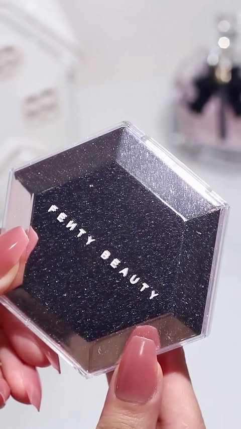 Instagram post by @mahnoor_malik17 for FENTY BEAUTY BY RIHANNA. Caption reads: @fentybeauty diamond highlighter Shade: How many....