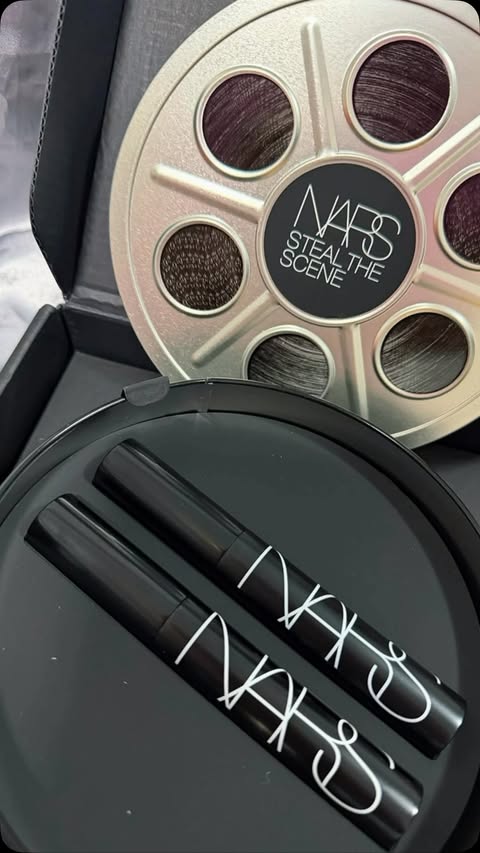 Instagram post by @heyitshiroko for BUXOM Cosmetics. Caption reads: [...] finish. My pores are ready. 😂 💋....