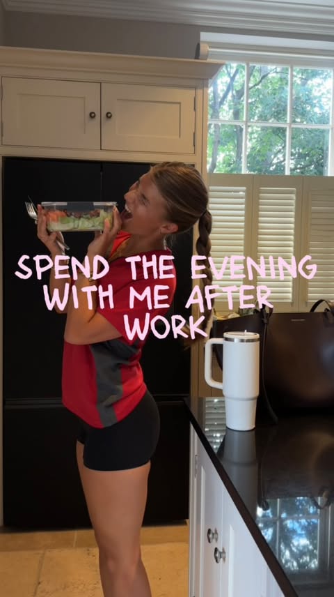 Instagram post by @laurenwriightt for Morrisons. Caption reads: [...] keep on track during my busy weeks and....