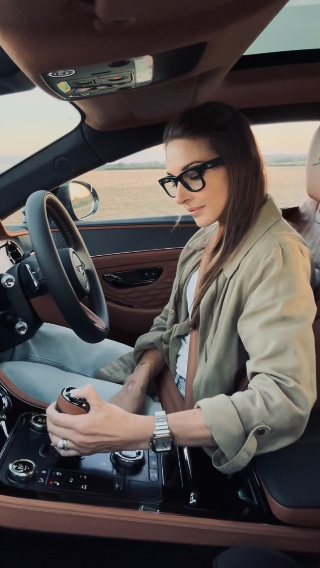 Instagram post by @smoothiewhat for Bentley Motors. Caption reads: We certainly enjoyed the Bentley when she was....