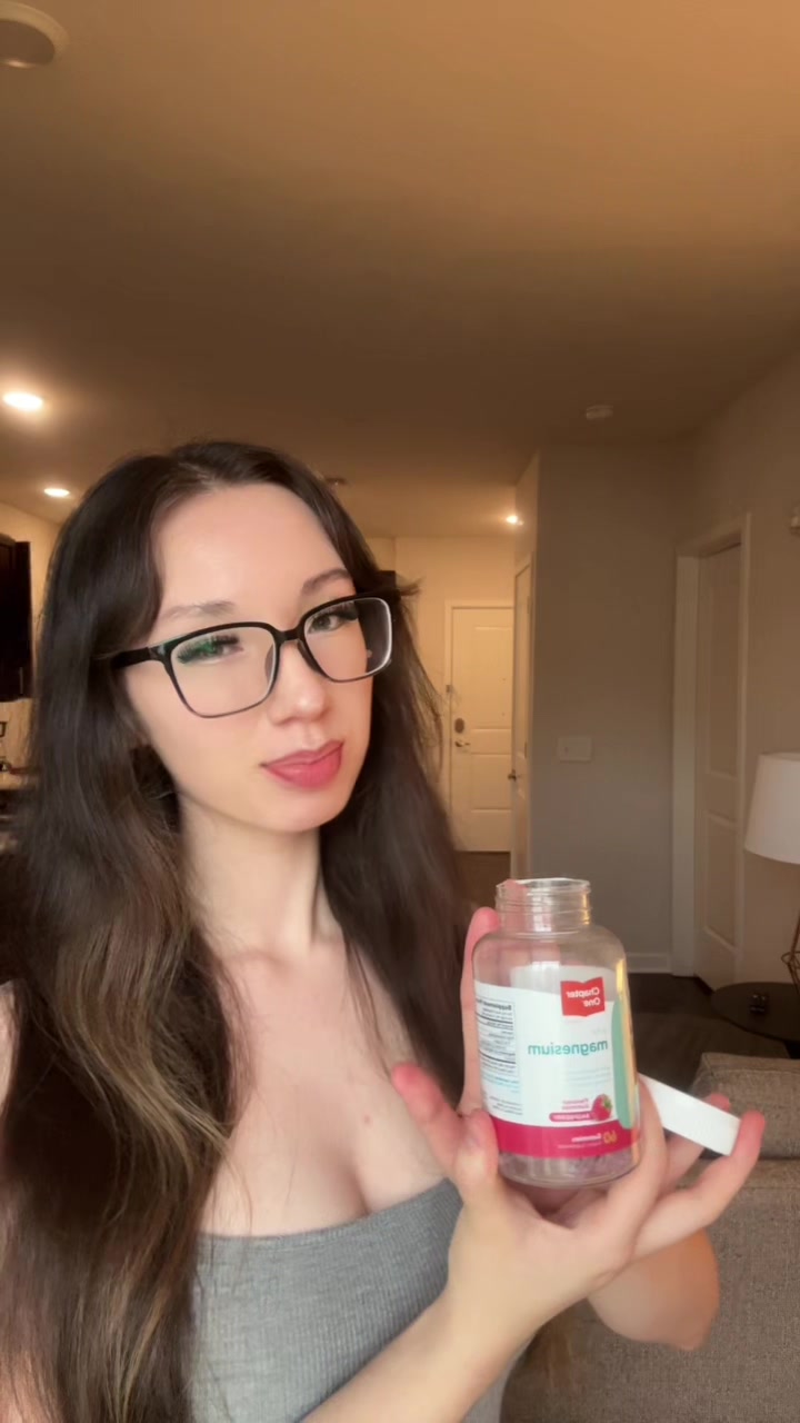 TikTok post by @bela.sky for Zahler Nutrition. Caption reads: These actually taste delicious @Advanced Nutrition....