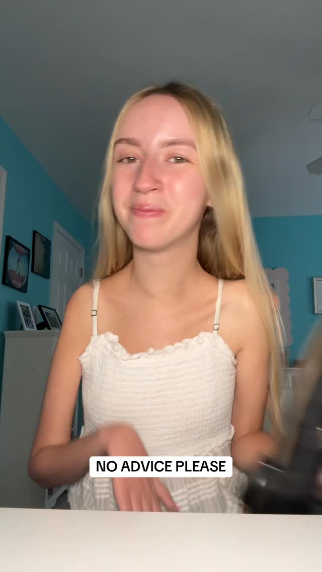 Instagram post by @sarahtoddhammer for Sam Edelman. Caption reads: NOT SPONSORED - I just love these flats! 

[Video....