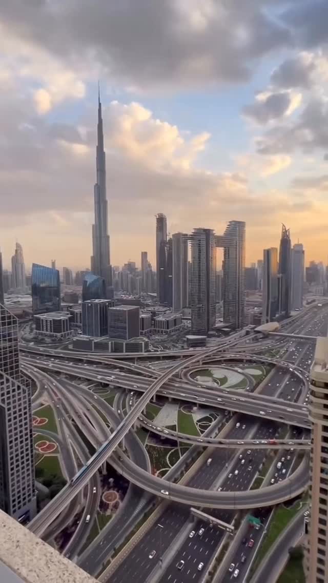 Instagram post by @muca_roan for Luxury Escapes. Caption reads: Winter is on — and so are unbeatable escapes ❄️....