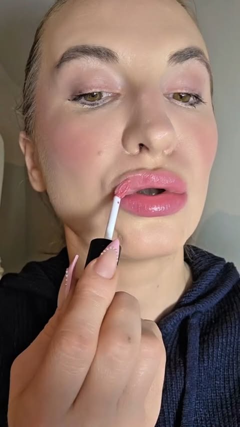 Instagram post by @dianaugcdotcom for Note Cosmetique. Caption reads: Full face of @notecosmeticsireland Loving all the....