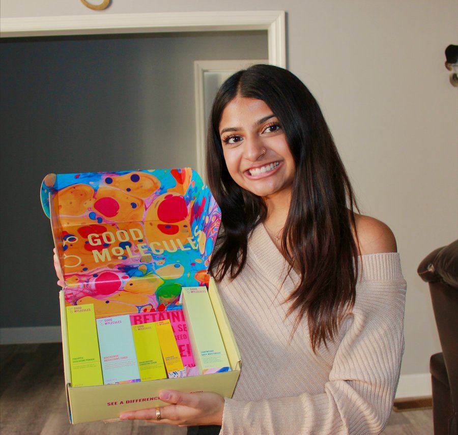 Instagram post by @hetvip07 for Good Molecules. Caption reads: I’m so excited to be partnering with....