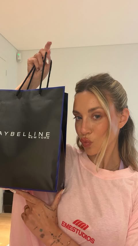 Instagram post by @garifalia.kalifoni for Maybelline New York. Caption reads: #Ad Another HUUUUGE Maybelline Giveaway 💖 Παρέα....