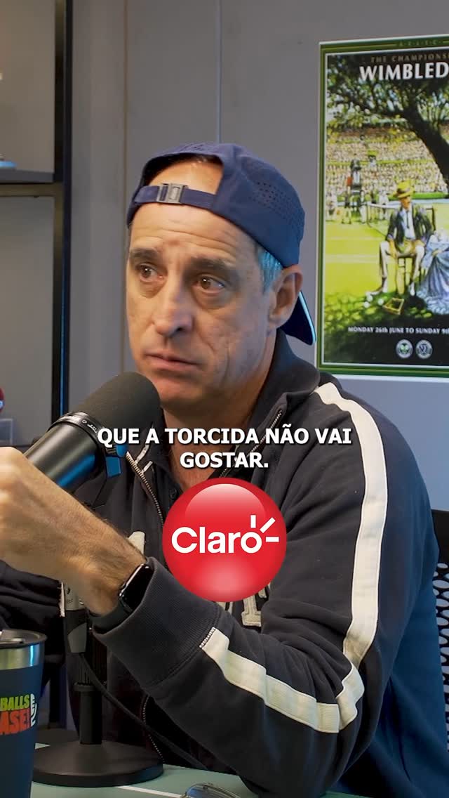 Instagram post by @newballsplease for Claro Perú. Caption reads: O SAQUE POR BAIXO IRRITA TODO MUNDO!

Um artíficio....
