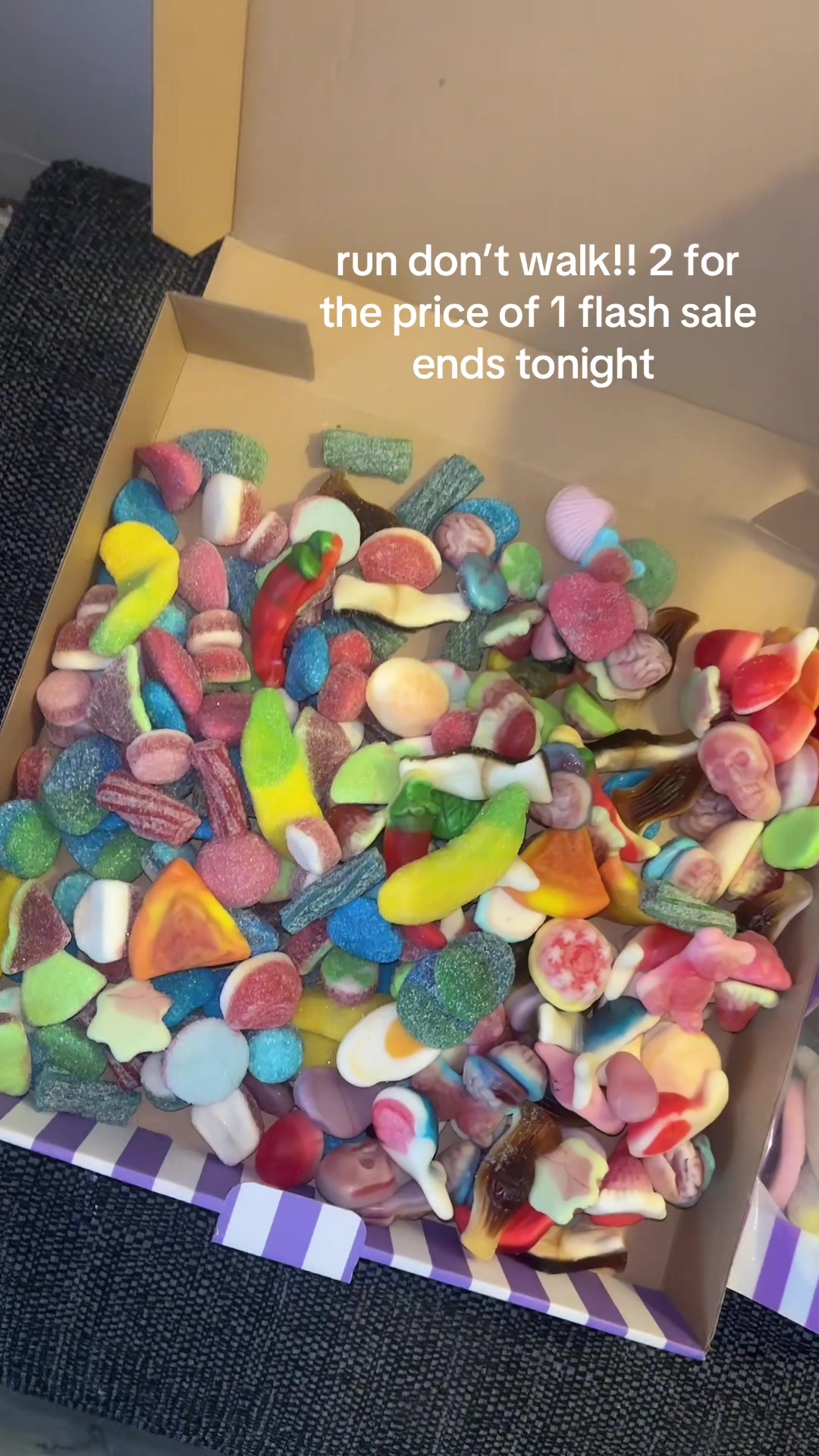 TikTok post by @livsxlu for Sugar Rush Sweeties. Caption reads: #foryoupage #foryou @SugarRushSweeties ❤️.
