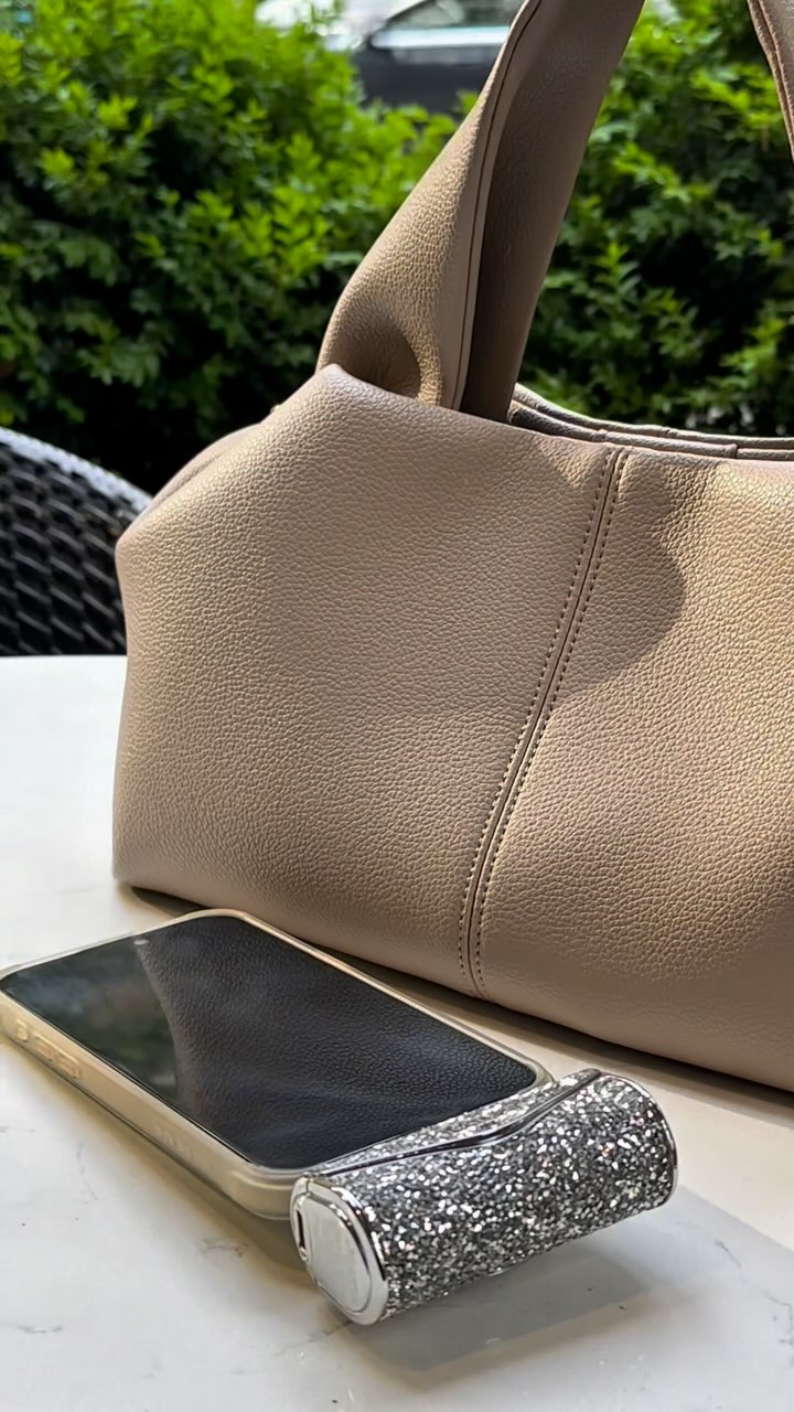 Instagram post by @rittakortava for iWALK. Caption reads: Power up in style with iWALK 🔋
#ad @iwalk_global....