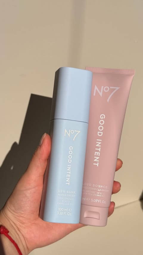 Instagram post by @mariamkha.ugc for No7 USA. Caption reads: I’m so excited to be opening @no7usa new products!....