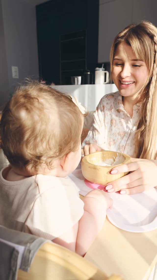 Instagram post by @mamokochamcie for BoboVita. Caption reads: #reklama @bobovita 

 Niby to już trzeci raz… a....