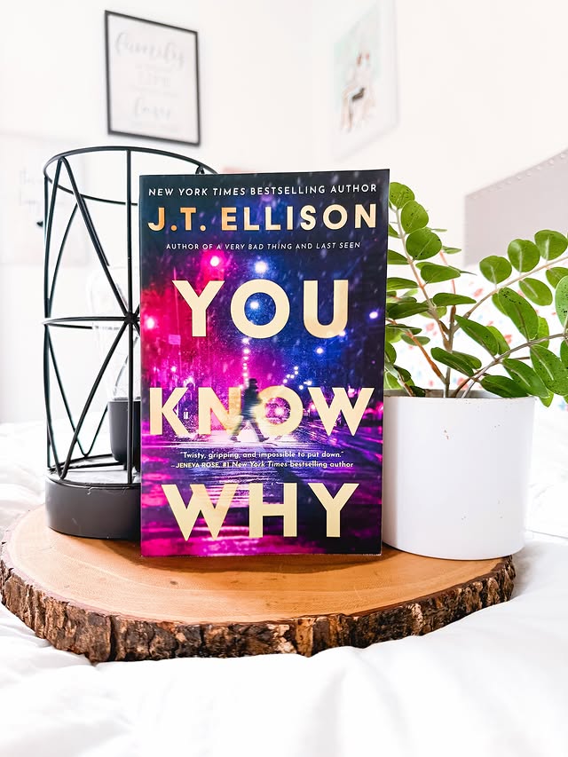 Instagram post by @elle.g.reads for Amazon Publishing. Caption reads: [...] secrets! I want to thank @otrpr....