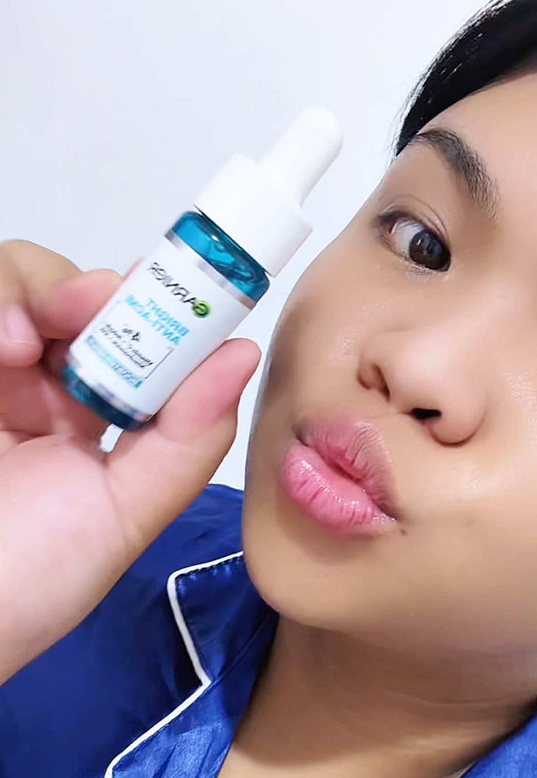 TikTok post by @reejayyyyyy for Garnier Philippines. Caption reads: Treat your acne and breakouts with this serum from....