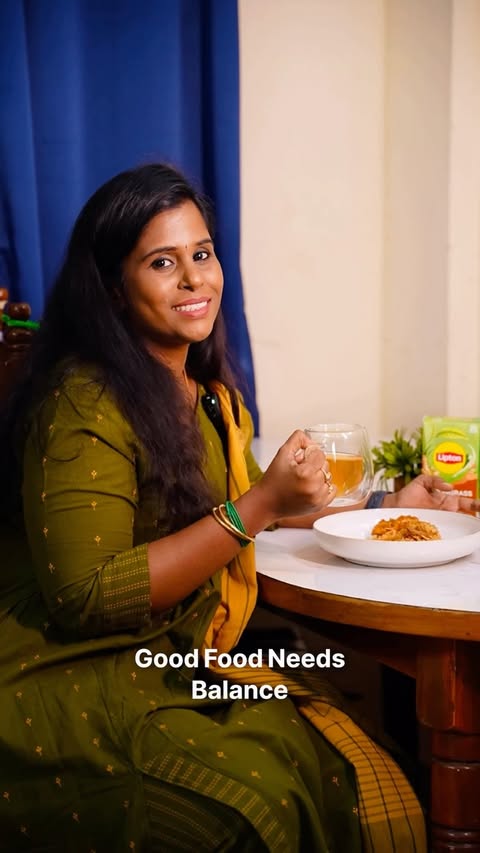 Instagram post by @rekhascucina for Lipton. Caption reads: [...] balance in your routine. And for me, Lipton....