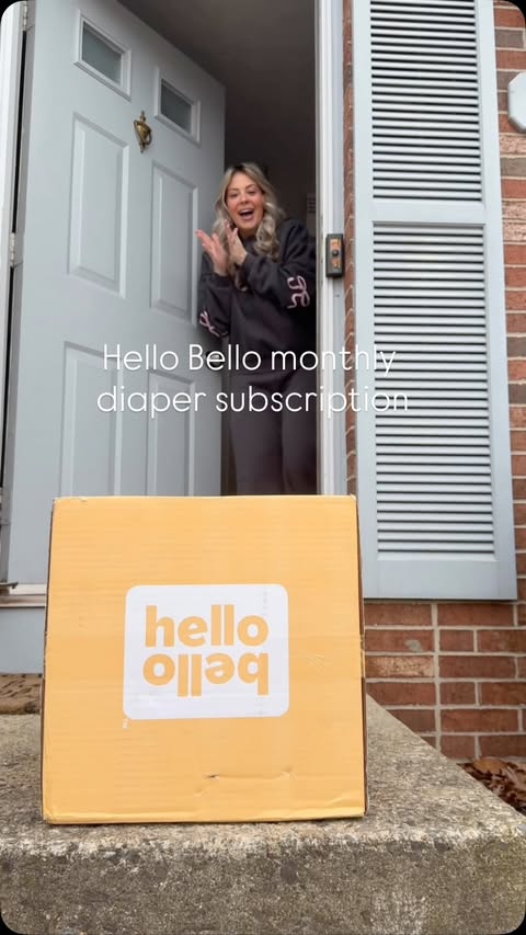 Instagram post by @shamelesslystephanie for Hello Bello. Caption reads: [...] stork came.. with diapers. Unbox my Hello....