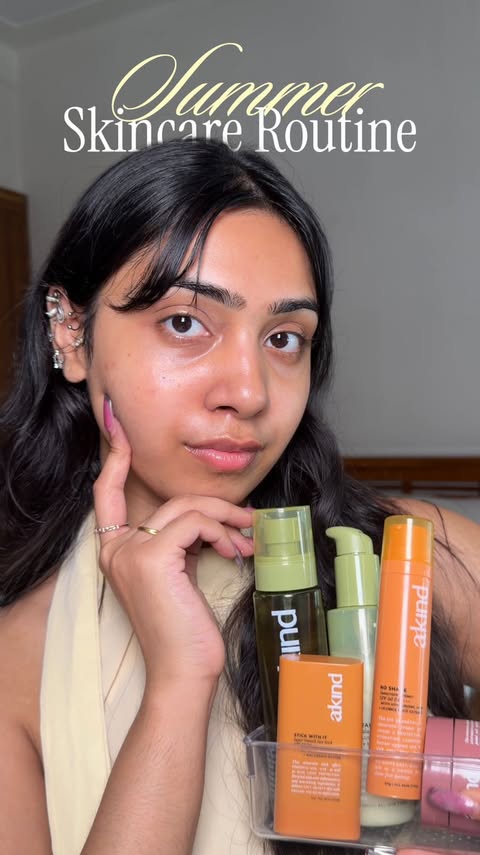 Instagram post by @shahlalaihah for AKIND. Caption reads: [...] simple with my go-to essentials from....