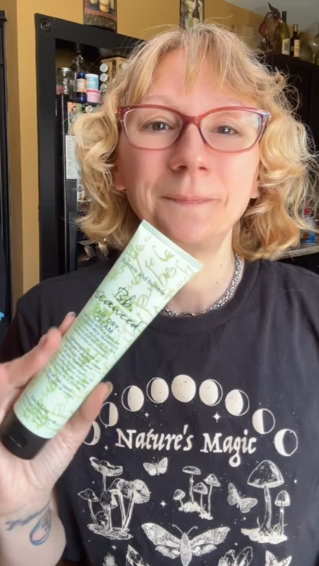 Instagram post by @shannonmarie.0316 for Bumble And Bumble.. Caption reads: #giftedbybumbleandbumble  This one is a MUST try....