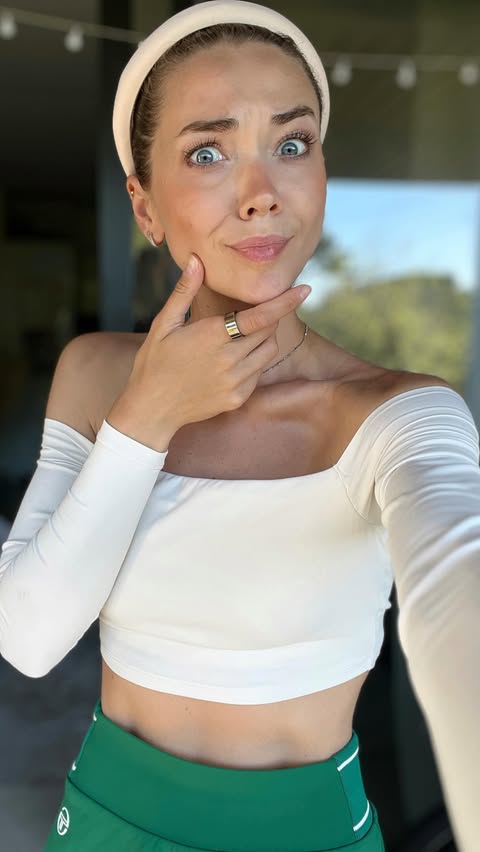 Instagram post by @irina.krupovich for Siroko. Caption reads: [...] link in bio for an extra 10% OFF all....