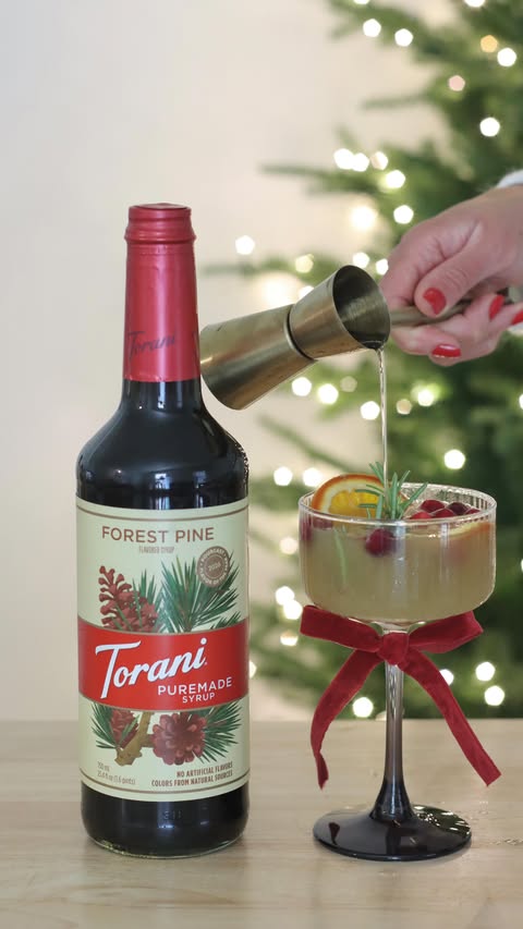 Instagram post by @elenmarri for Torani. Caption reads: [...] ½ oz lemon-lime soda
    •    1 oz Torani....