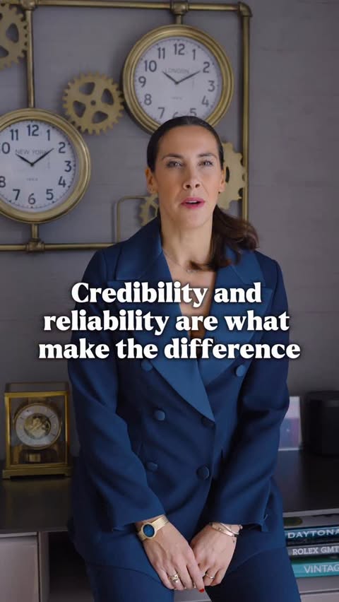 Instagram post by @danieledimurro for MONDANIWEB. Caption reads: 𝐌𝐨𝐧𝐝𝐚𝐧𝐢 𝐖𝐞𝐛, 𝐚 𝐒𝐞𝐜𝐮𝐫𝐞 𝐚𝐧𝐝....