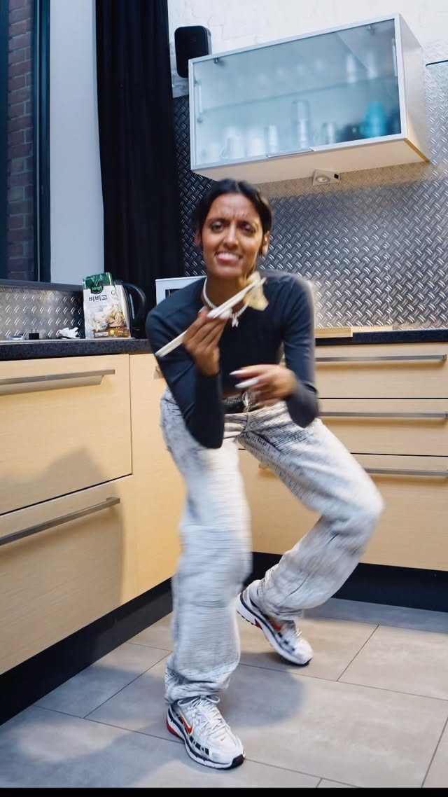 Instagram post by @luwam_russom for Bibigo. Caption reads: [...] Life is better with delicious food like....