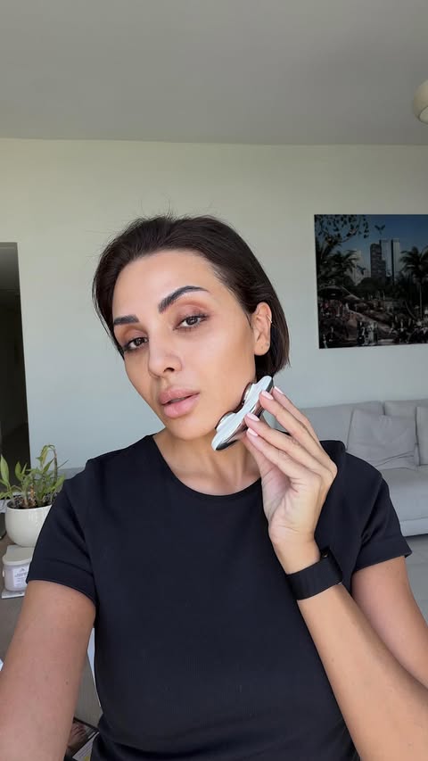 Instagram post by @ninaubhi for ZIIP Beauty. Caption reads: This Black Friday @ziipbeauty Sale is the BIGGEST....