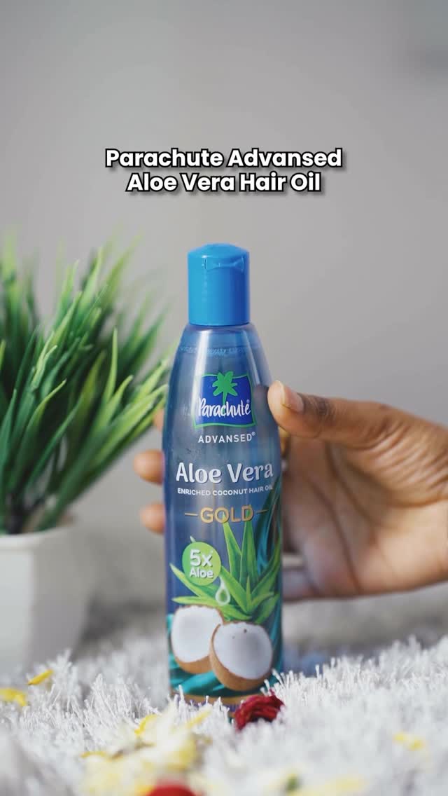 Instagram post by @pavithraah_ for Parachute Advansed. Caption reads: #AD
Embracing the colors, the traditions, and the....