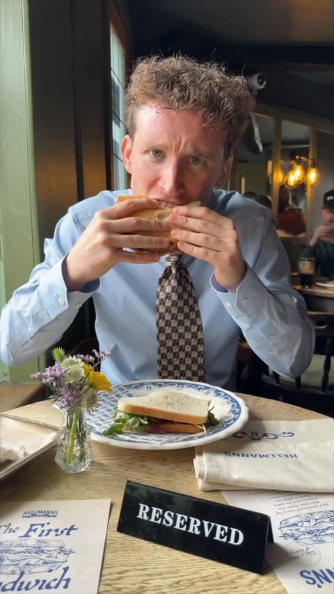 Instagram post by @niallgray for Hellmann's. Caption reads: [...] foods… the sandwich, reinvented with....