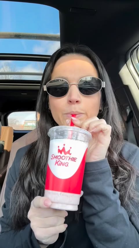 Instagram post by @amyinhalf for Smoothie King. Caption reads: [...] diet. The GLP-1 Support Menu at Smoothie....