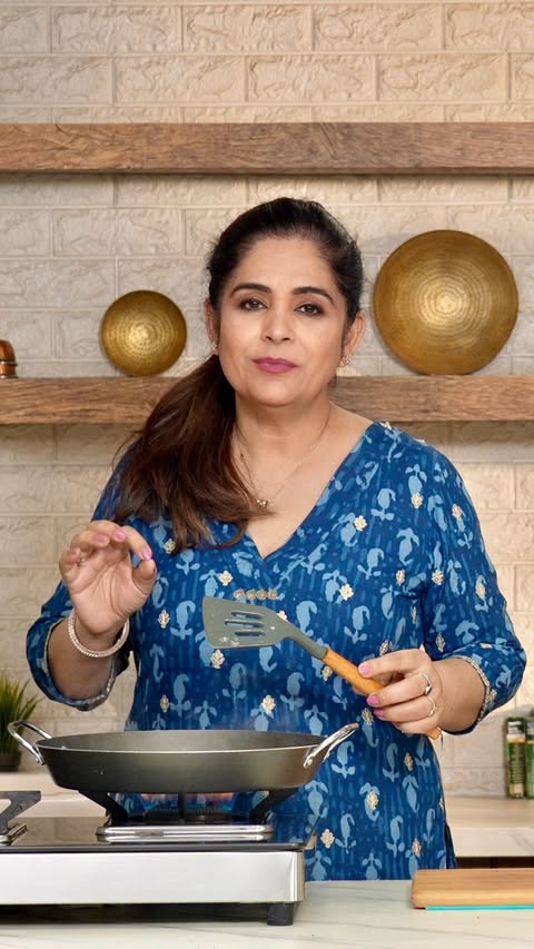 Instagram post by @masterchefpankajbhadouria for Emami Healthy & Tasty. Caption reads: How you cook your onions has the grearest impact....