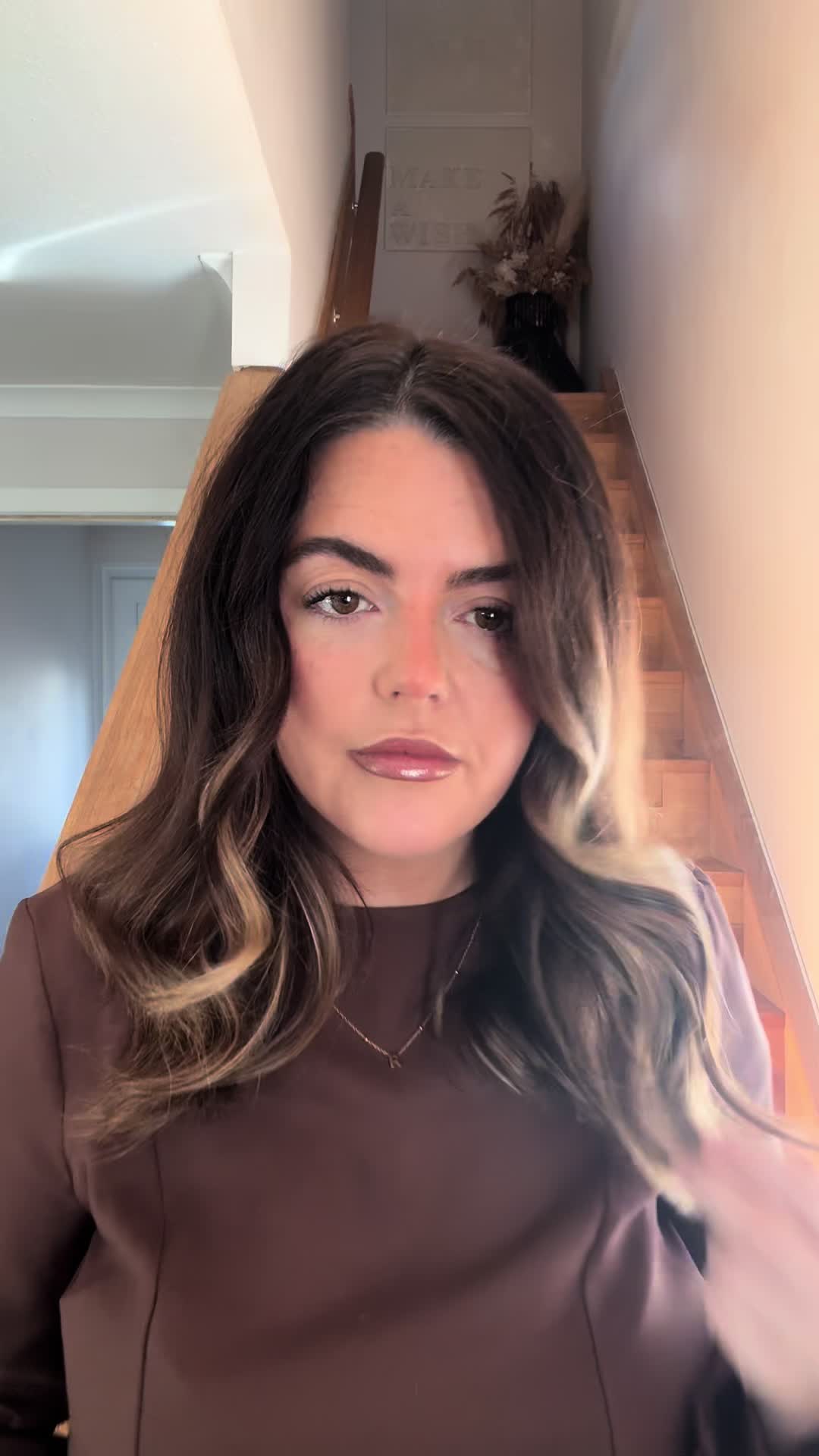 TikTok post by @chloeross521 for BOLDIFY. Caption reads: the @@boldify hair powder is so good! Compact and....