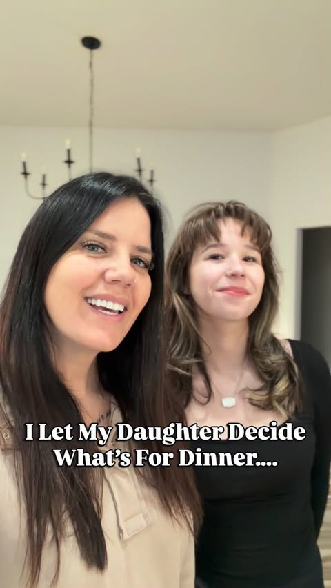 Instagram post by @adventuresinoklahoma for Wingstop. Caption reads: [...] dinner was her choice... and she chose....