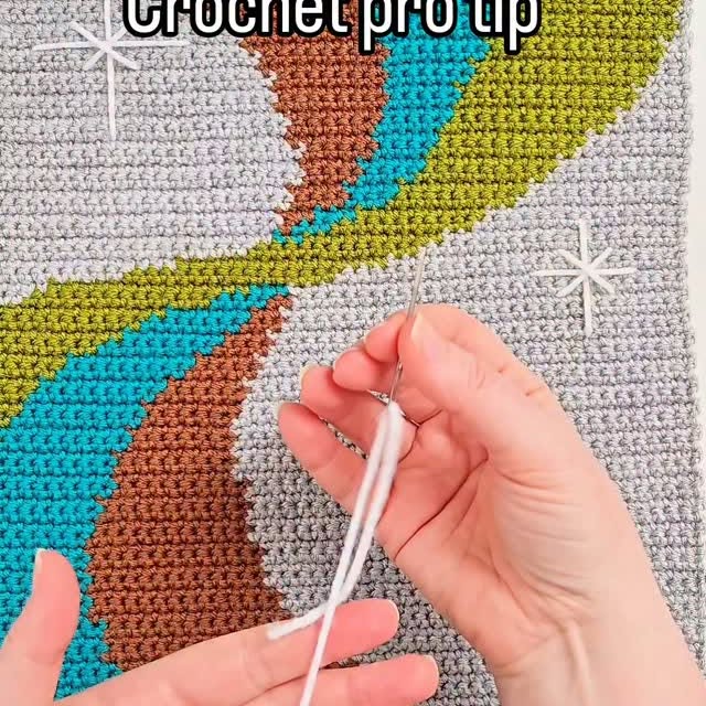 Instagram post by @divinedebris for Crochet. Caption reads: So I have decided to add stars to my new Color....