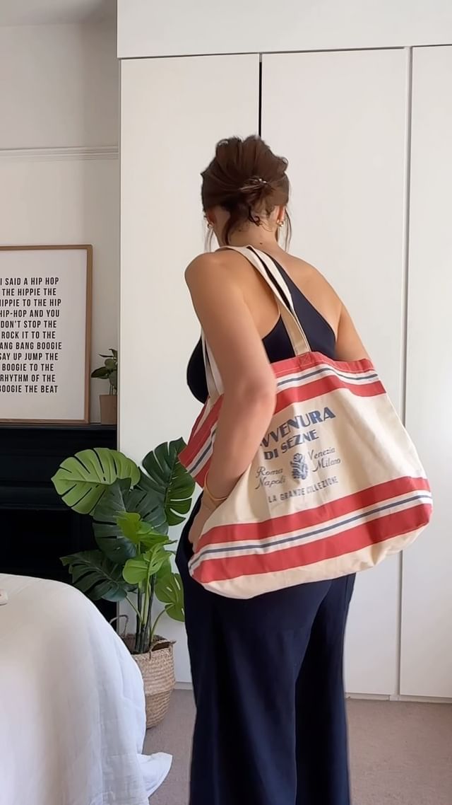 Instagram post by @leanne.white_ for Edge of Ember. Caption reads: [...] on stories and @shop.ltk ❤️

Earrings....