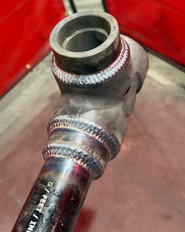 Instagram post by @bayybarnes for Lincoln Electric. Caption reads: [...] #welding #pipewelder #tigwelding....