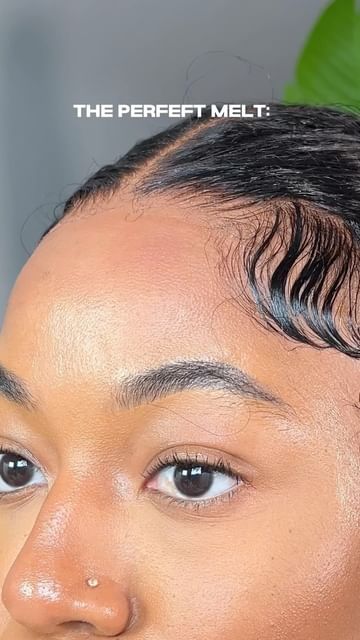 Instagram post by @makaylaxmoxie for Ebin New York. Caption reads: FIGHTING BACK HUMIDITY & SWEAT 💧🥵 THE STRONGEST....