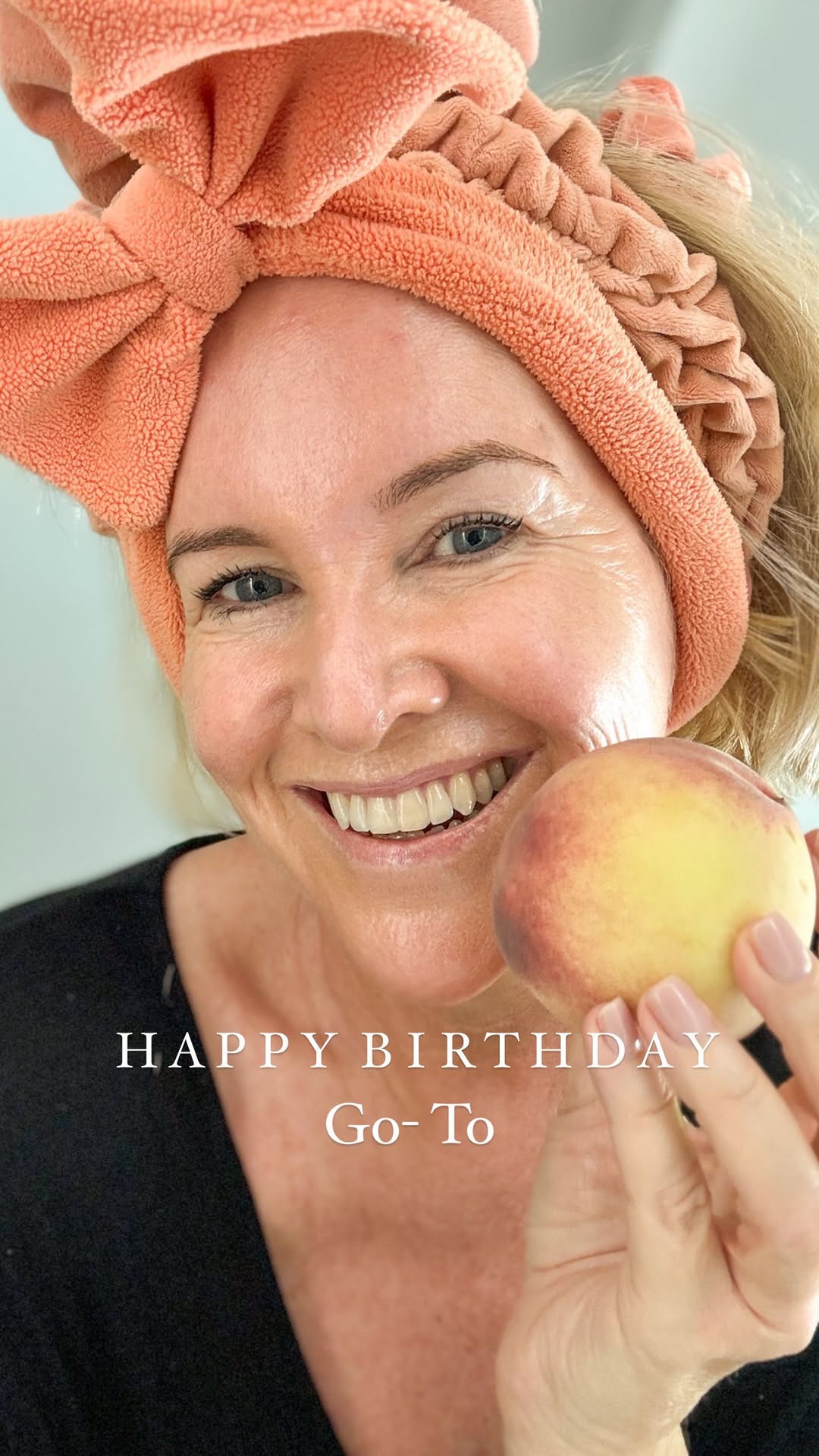 Instagram post by @stylingyou for Go-to Skincare. Caption reads: 🍑 It’s been a 10-year love affair

And....