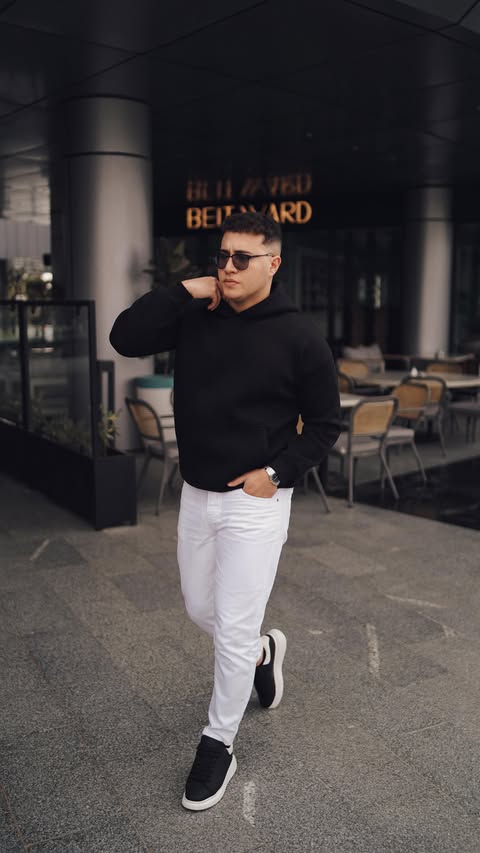 Instagram post by @salah_ahmed1800 for Voghion. Caption reads: [...]  Discover curated holiday picks at....